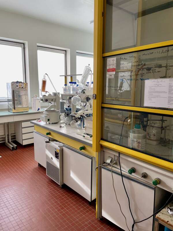 laboratoire de chimie